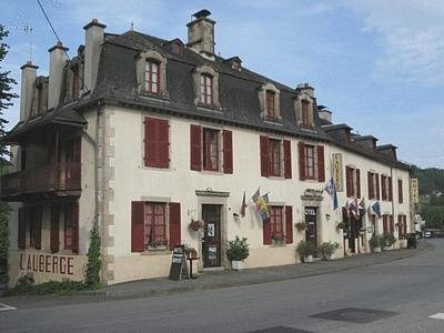 Logis Auberge de Forgès Forges  Buitenkant foto